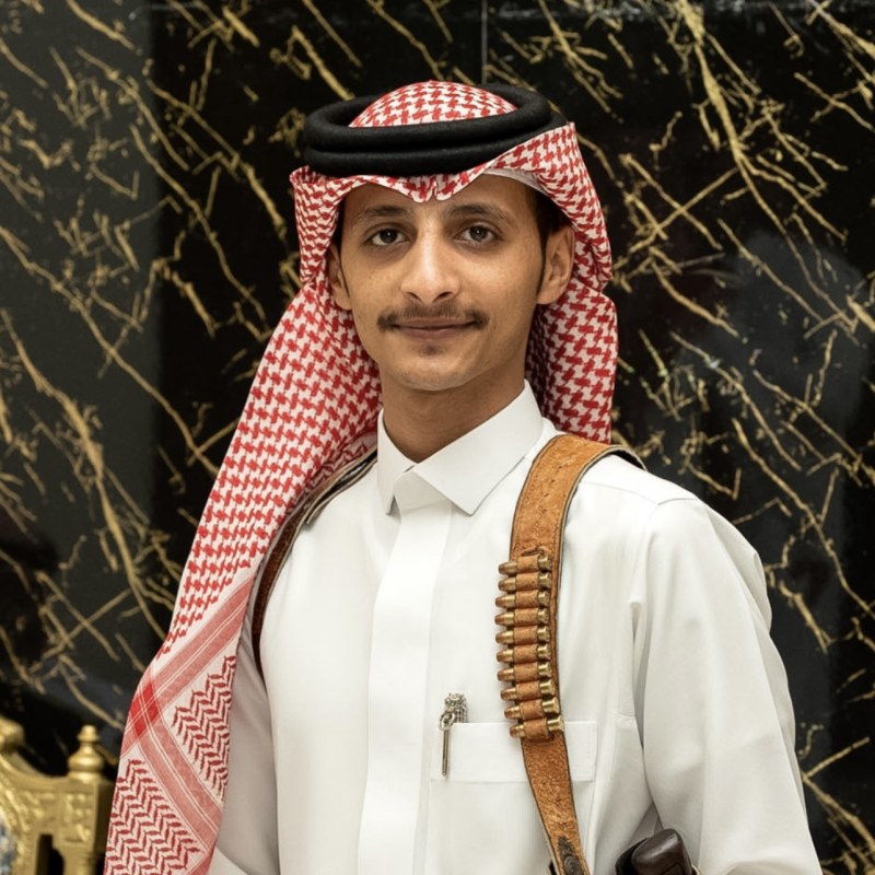 أسامة خالد حمود منصور